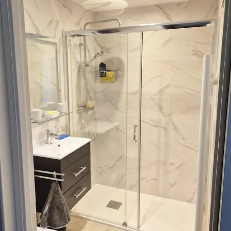 Duplex Avec Rooftop & Vue A 3 Min A Pieds De La De Bonporteau Cavalaire-sur-Mer