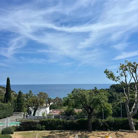 Apartamento Duplex Avec Rooftop&vue à 3 Min à Pieds De La De Bonporteau Cavalaire-sur-Mer